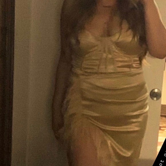 Fashion nova dress - Picture 2 of 2